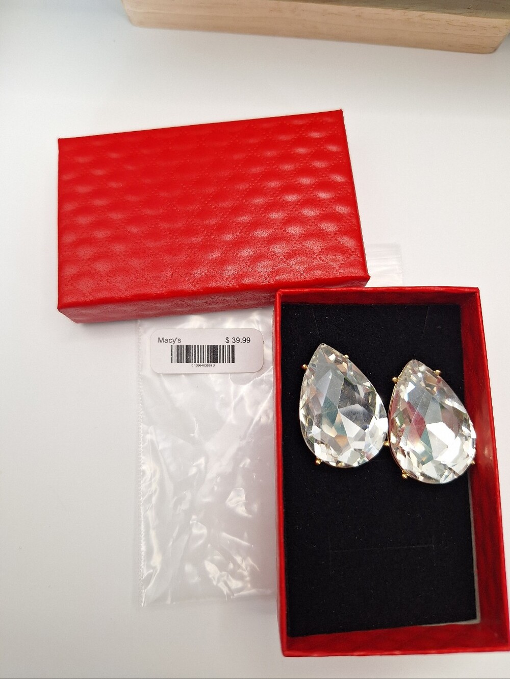 NWT Macy's Oversized Pear Cut Crystal Statement Stud Earrings | Gold Tone - Picture 13 of 13